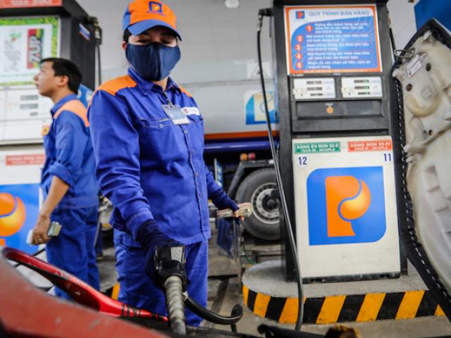 Giá xăng dầu hôm nay 18/2: Tiếp tục lao dốc, nối dài chuỗi ngày giảm