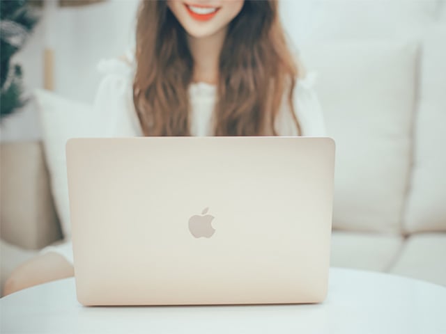 Những máy tính xách tay giá tốt được bán ra nhiều nhất hiện nay
