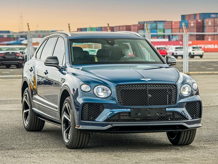 Bentley Bentayga S chính hãng đầu tiên về Việt Nam, giá gần 19 tỷ đồng