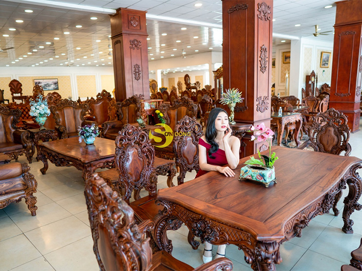 &quot;Kiệt tác&quot; từ gỗ quý hiếm lên đến hàng tỷ đồng