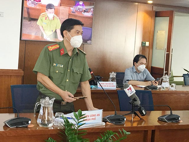 &quot;Bom hàng&quot; đi chợ hộ ở TP.HCM: Đặt gà nguyên con nhưng chỉ giao mỗi cánh