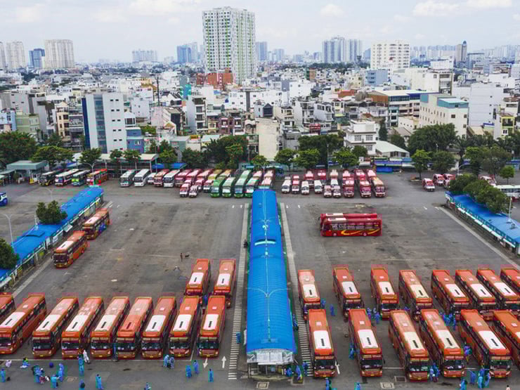 Cách Tập đoàn Phương Trang – FUTA Group vượt qua khó khăn từ Covid-19