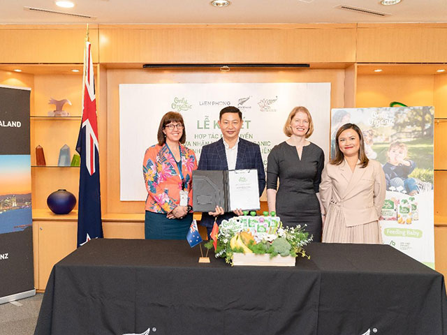 Liên Phong trở thành nhà phân phối độc quyền thương hiệu ăn dặm hữu cơ Only Organic - New Zealand