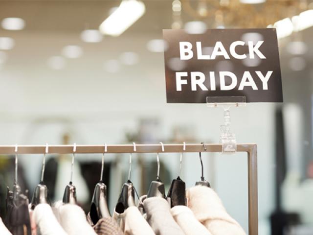 Mách bạn kinh nghiệm săn sale “không tiền mặt” dễ dàng dịp Black Friday 2021