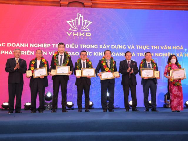 PVCFC là doanh nghiệp đạt chuẩn văn hóa kinh doanh Việt Nam tiêu biểu 2021