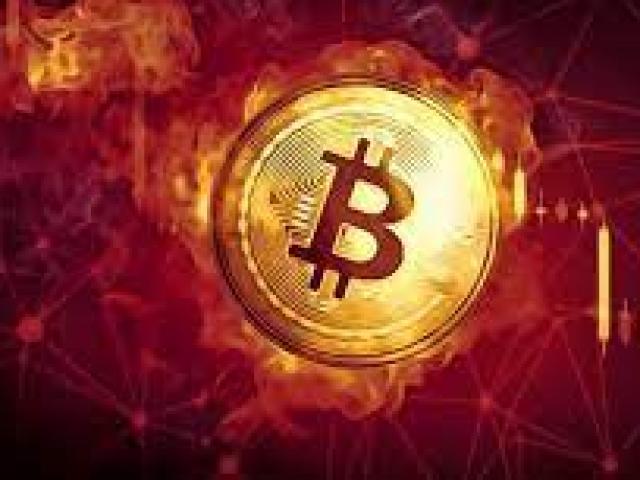 Thị trường rực lửa, Bitcoin lao dốc không phanh