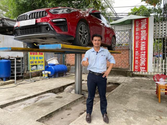 Cầu nâng rửa xe ô tô, xe máy 1 trụ được ưa chuộng hiện nay